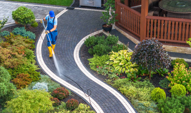 Best Local Pressure Washing Services  in Hillsborough, CA